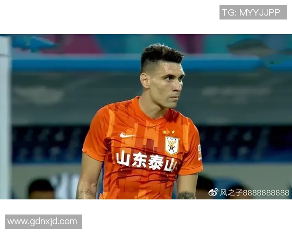 重庆足球队以60分领跑精英赛积分榜展现强劲实力与竞争优势